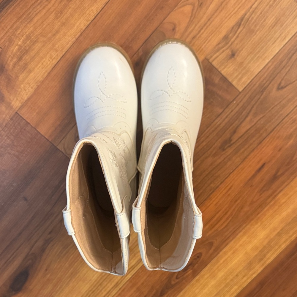 Kids White Boots size 13 girl